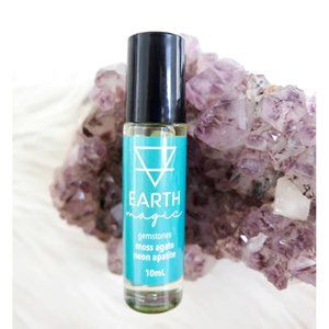 ✨ NWT: Earth Balance Roll On ✨